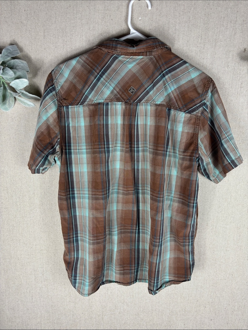 Prana > Brown and Teal Plaid Short-Sleeve Button-Down Shirt Medium - Picture 7 of 8